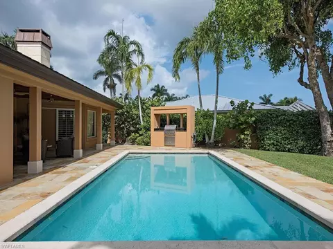 2030 Snook Dr, Naples, FL 34102 photo 2