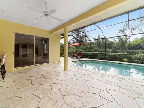 2003 Deerfield Cir, Naples, FL 34109 photo 15