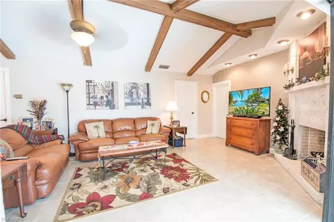 111 Capri Blvd, Naples, FL 34113 photo 9