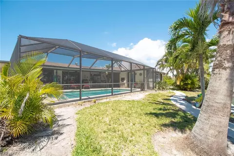 111 Capri Blvd, Naples, FL 34113 photo 16