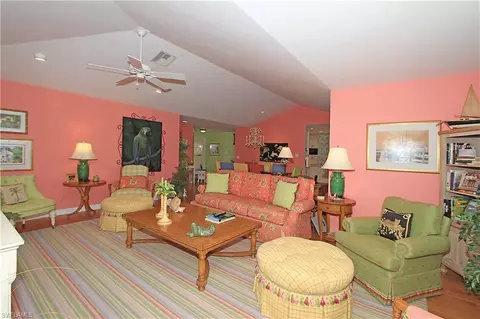 807 Rue Deville, Naples, FL 34108 photo 3