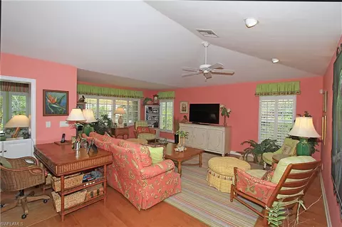 807 Rue Deville, Naples, FL 34108 photo 1