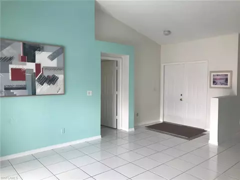 3711 Kent Dr, Naples, FL 34112 photo 3