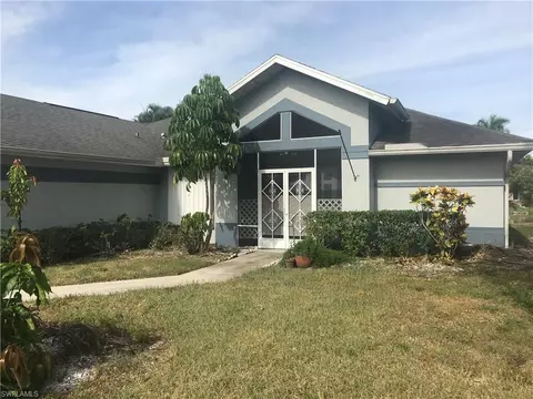 3711 Kent Dr, Naples, FL 34112 photo 1