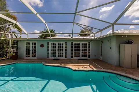 9809 Whitehall St, Naples, FL 34109 photo 23