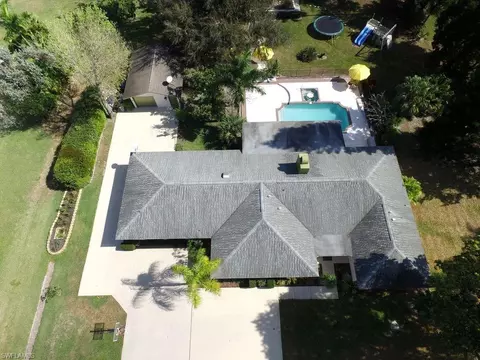 10254 Winterview Dr, Naples, FL 34109 photo 18