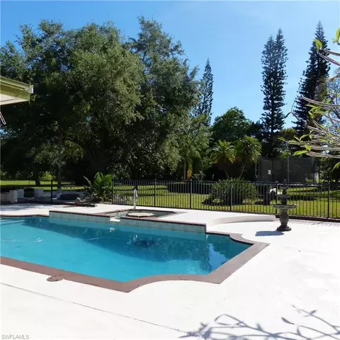 10254 Winterview Dr, Naples, FL 34109 photo 25