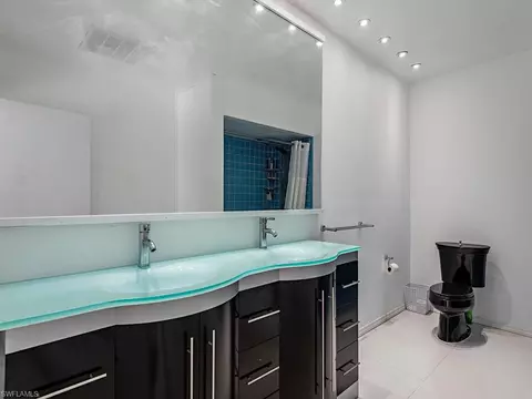 10254 Winterview Dr, Naples, FL 34109 photo 8