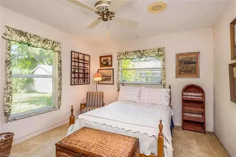 77 Center St, Naples, FL 34108 photo 8