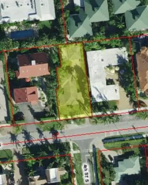 385 8th Ave S, Naples, FL 34102 photo 2