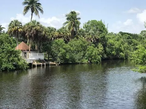 3300 Captains Cv, Naples, FL 34112 photo 4
