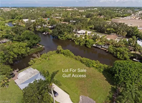 3300 Captains Cv, Naples, FL 34112 photo 1