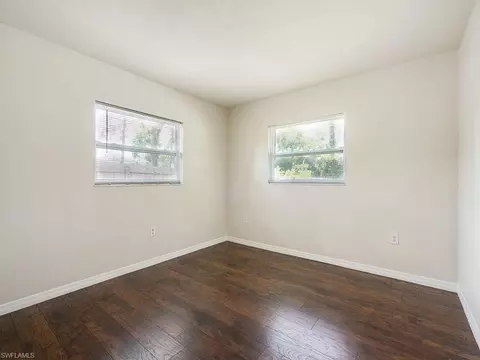 116 Madison Dr, Naples, FL 34110 photo 16