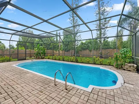 116 Madison Dr, Naples, FL 34110 photo 20