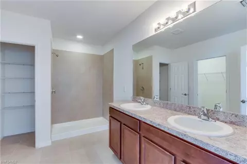 661 Hadley Pl E, Naples, FL 34104 photo 8
