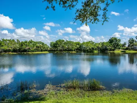 8429 Mallards Way, Naples, FL 34114 photo 2