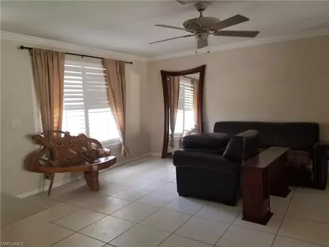 204 Madison Dr, Naples, FL 34110 photo 7