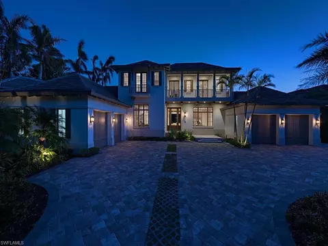 2380 Lantern Ln, Naples, FL 34102 photo 1