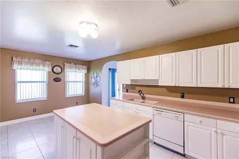 2020 Jung Blvd E, Naples, FL 34120 photo 27