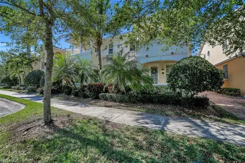 8072 Josefa Way, Naples, FL 34114 photo 1