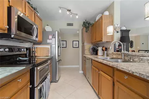 46 Bennington Dr #2, Naples, FL 34104 photo 4