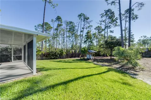 2310 Robin Dr, Naples, FL 34117 photo 9