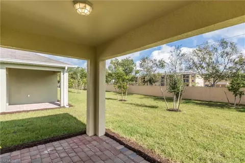 642 Wickham St, Naples, FL 34104 photo 6