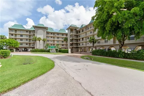 271 Southbay Dr #251, Naples, FL 34108 photo 6