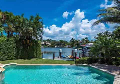 265 Springline Dr, Naples, FL 34102 photo 2