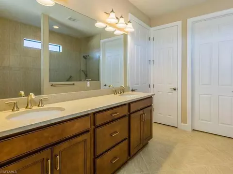 7546 Geranium Way, Naples, FL 34114 photo 6