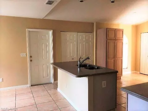3606 Kent Dr, Naples, FL 34112 photo 7
