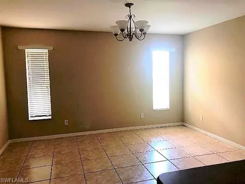 3606 Kent Dr, Naples, FL 34112 photo 10
