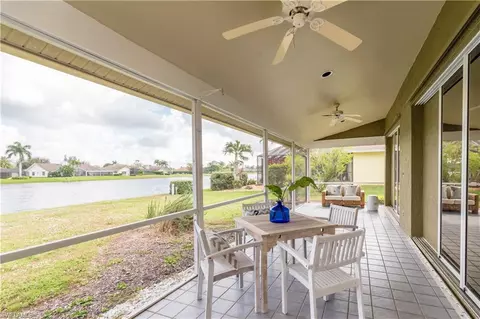 2266 Queens Way, Naples, FL 34112 photo 21