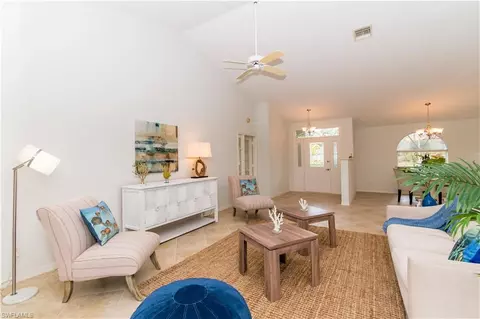 2266 Queens Way, Naples, FL 34112 photo 4