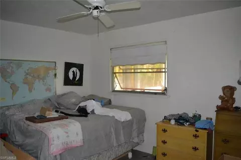 1086 Sperling Ave, Naples, FL 34103 photo 4