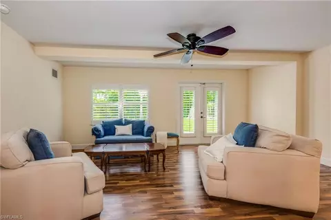 830 Nottingham Dr, Naples, FL 34109 photo 8