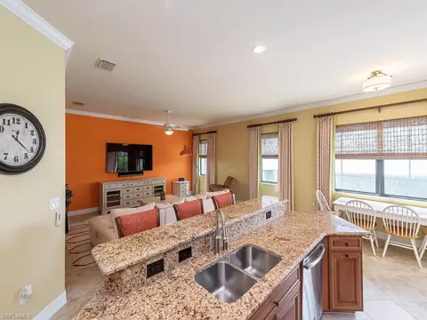10102 Biscayne Bay Ln, Naples, FL 34120 photo 3