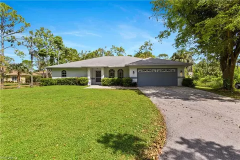 6191 Painted Leaf Ln, Naples, FL 34116 photo 2