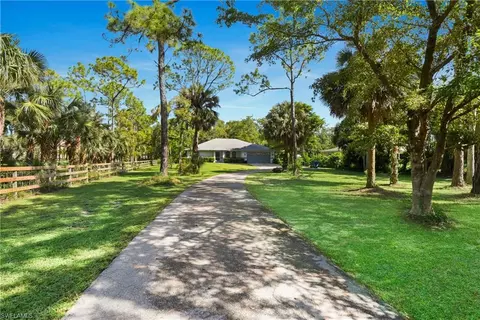 6191 Painted Leaf Ln, Naples, FL 34116 photo 1