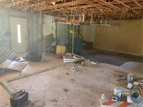 151 Burning Tree Dr, Naples, FL 34105 photo 5