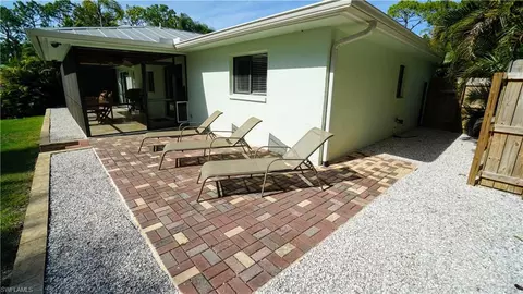 6040 Painted Leaf Ln, Naples, FL 34116 photo 25