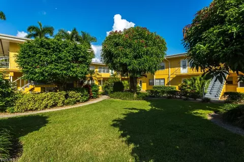 209 8th Ave S #209 B, Naples, FL 34102 photo 6