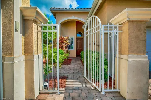2002 Jacklin Ct, Naples, FL 34120 photo 15