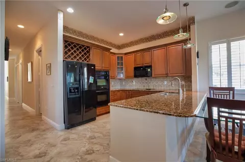 2002 Jacklin Ct, Naples, FL 34120 photo 4