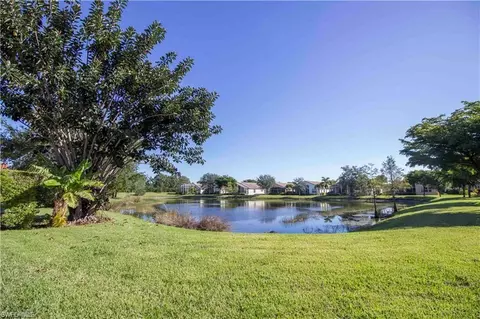9025 Springview Loop, Estero, FL 33928 photo 3