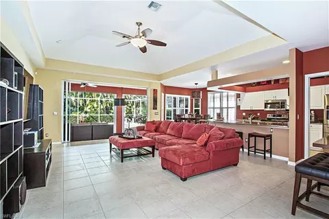 4269 Hampton Ln, Naples, FL 34119 photo 3