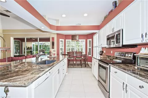 4269 Hampton Ln, Naples, FL 34119 photo 7