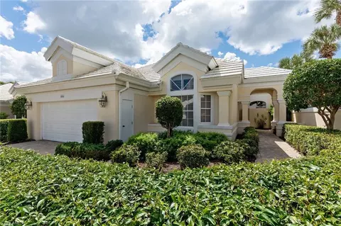 15283 Devon Green Ln, Naples, FL 34110 photo 1