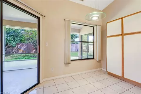 4560 E Alhambra Cir, Naples, FL 34103 photo 8