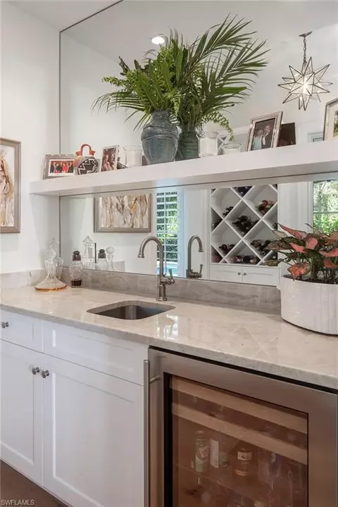 61 5th St N, Naples, FL 34102 photo 14